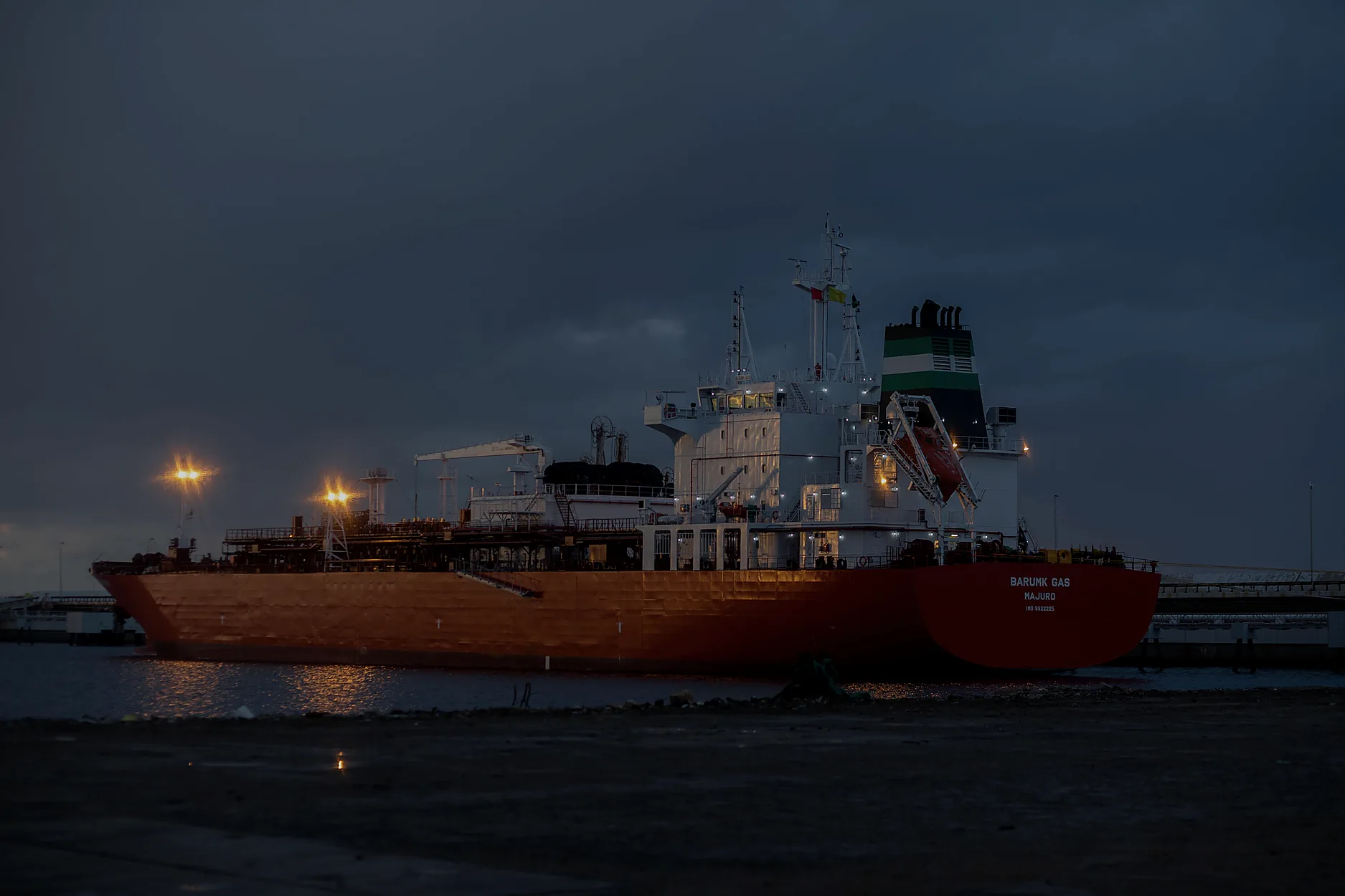Existing industrial vessel suitable for progressive remote-operation integration